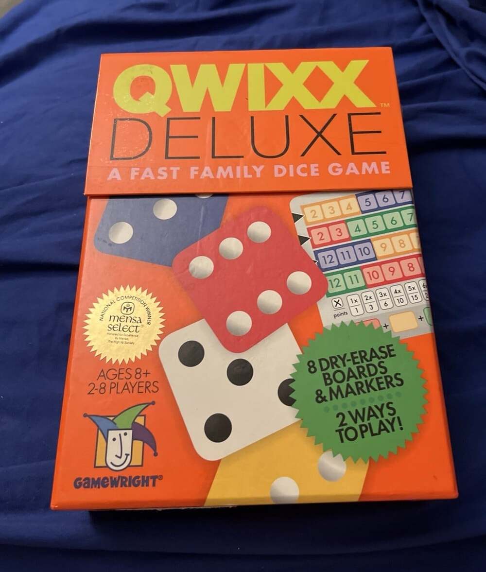Qwixx Deluxe Family Dice Board Game Gamewright 2016 100% COMPLETE (Mensa Select)